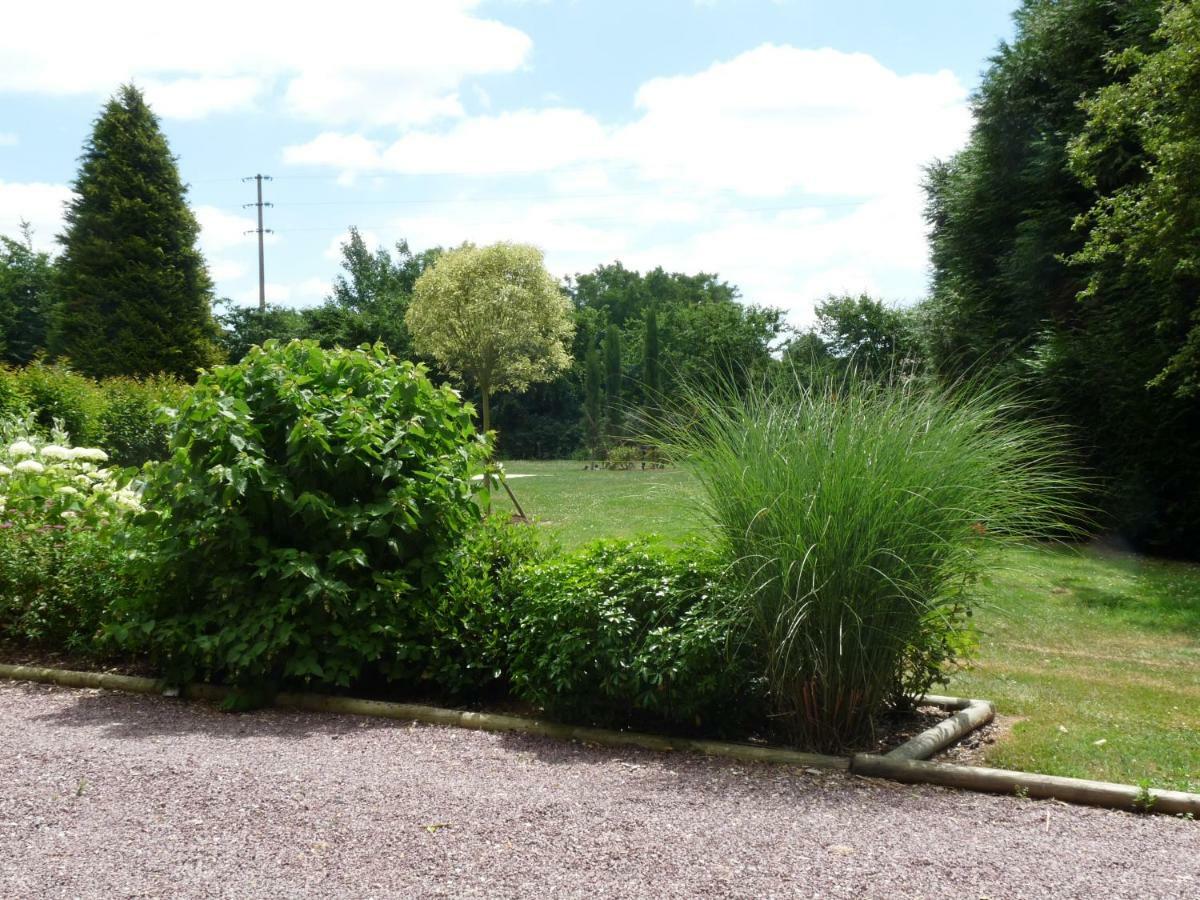 Le Clos Buyragane, Pays D'Auge Le Pin  Exteriör bild